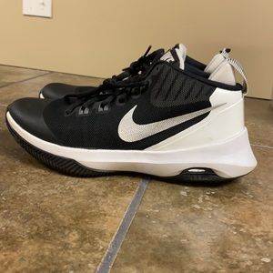 COPY - Nike Air Versitle Basketball Shoe